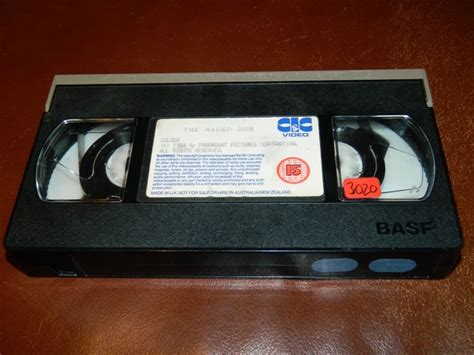 THE NAKED GUN Paramount Ex Rental VHS Video Cassette Tape TV Prop No Case PicClick UK