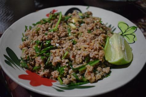 Pork larb recipe (larb moo) - a real Isaan-style Thai recipe