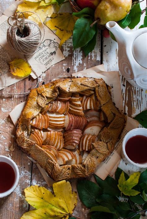 Tarta galette z gruszkami Słone Słodkim Przeplatane