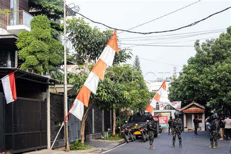 PENJAGAAN JELANG REKONSTRUKSI PEMBUNUHAN BRIGADIR J ANTARA Foto