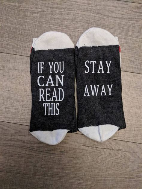 T Wine Socks Wine If You Can Read This Socks Stocking Etsy Canada