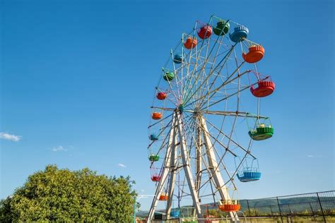 Premium Photo | A colourful ferris wheel