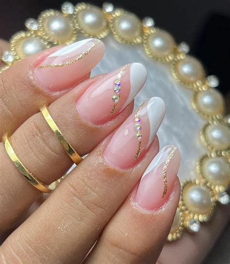 Unhas Decoradas Branco Nude 2025 Fotos