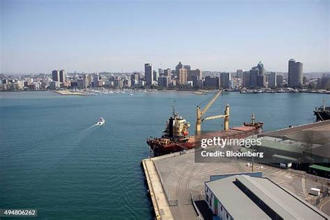 168 Durban Skyline Stock Photos, High-Res Pictures, and Images - Getty Images