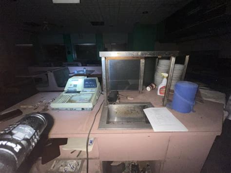 Abandoned diner : r/urbanexploration