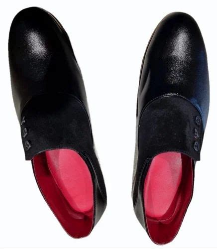 Plain Men Leather Black Shoes, Shoe Type: Casual Shoe at Rs 650/pair in ...