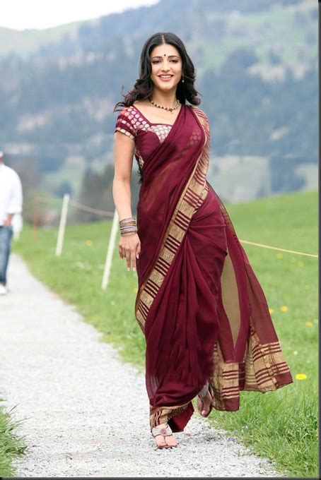 Actress Gallery: Shruti Hassan Gabbar Singh Movie Stills!