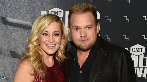 kellie pickler husband net worth