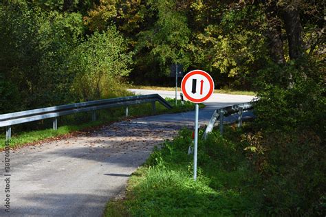 Road sign that shows right of way Stock Photo | Adobe Stock