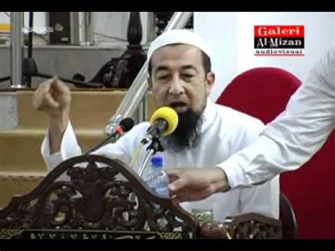 Ust Azhar Idrus Suami Pelindung Isteri Youtube