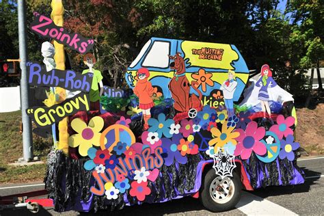 Mt Sinai Homecoming Parade Scooby Do Floatlandonw Tbr News Media