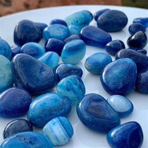 Agate Natural Blue Onyx Tumbled Stone, For Decoration, 20 To 50 Gram at Rs 150/kg in Khambhat