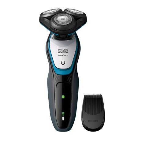 Philips Norelco Aquatouch Rechargeable Wet And Dry Shaver With Click On Precision Trimmer S5090