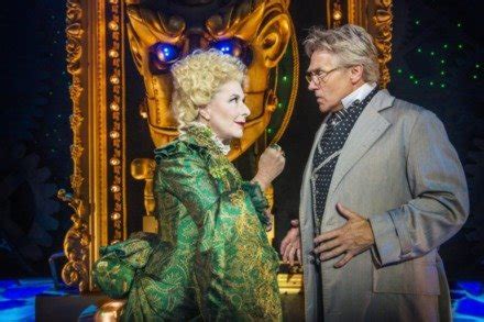 Wicked, Liverpool Empire Theatre Review