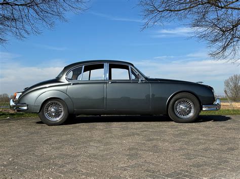 1962 Jaguar Mk2 Workshop Manua 1
