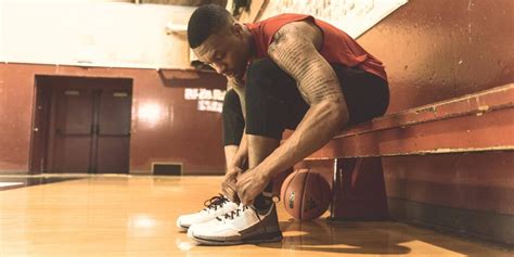 Damian Lillard Net Worth: Salary, Endorsement & Rap - Players Bio