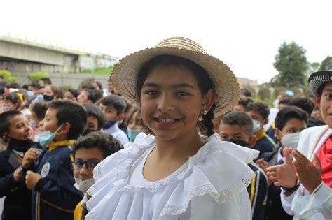 CERTIFICADOS DEL COLEGIO COLEGIO FINLANDES JUAN PABLO II