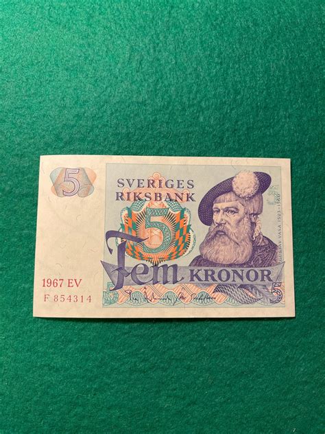 Se produkter som liknar 5 KR SEDEL 1967 OVIKT på Tradera 621045345