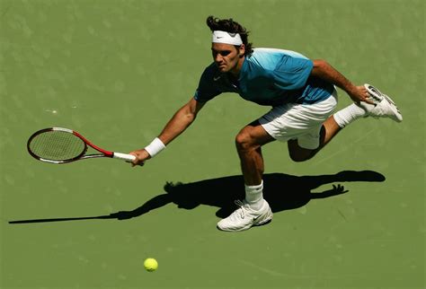 Head Heavy, Head Light and Even Balanced Tennis Racquets - Perfect Tennis