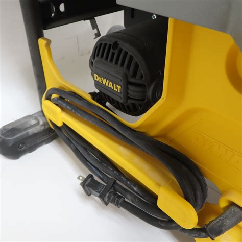 Dewalt Dwe Qs V Compact Jobsite Table Saw Local Pick Up