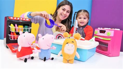 Bebek oyunu Oyuncak mutfakta elde bulaşık yıkayalım Domuz Peppa