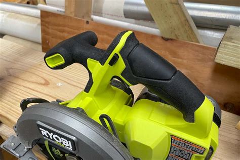 Ryobi 18V Cordless 6 1 2 Inch Circular Saw Review HP Brushless