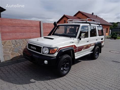 Toyota Land Cruiser Hzj Td V Th Anniversary Black Edition