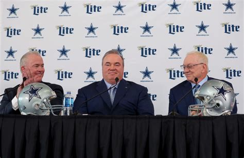 Mike McCarthy Sends Clear Message After Jerry Jones' Quarterback ...