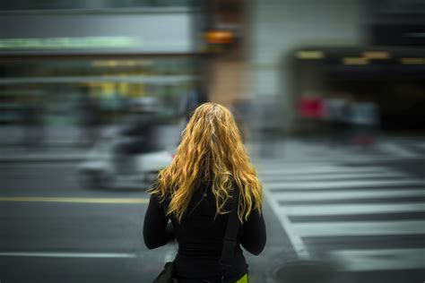 Images Gratuites la personne lumière gens femme rue Urbain été