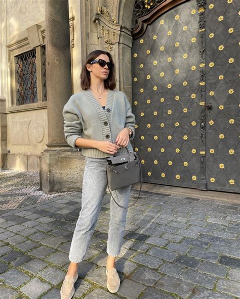 minimalist style outfits scandi clothing