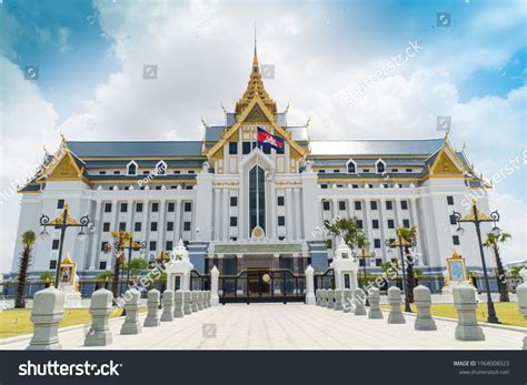 Phnom Penh Cambodia May052021 New Building Stock Photo 1968008923 ...