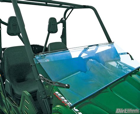 UTV WINDSHIELD BUYER’S GUIDE - Dirt Wheels Magazine