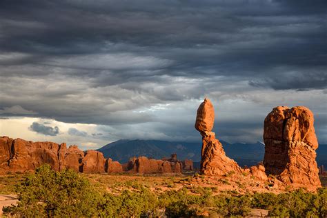 Balanced Rock Sunset Photograph by Paul Moore - Pixels