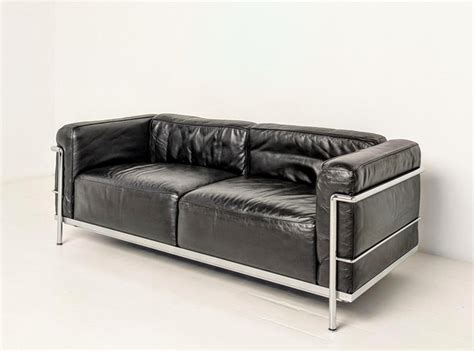 Charlotte Perriand Le Corbusier Pierre Jeanneret Cassina Sofa