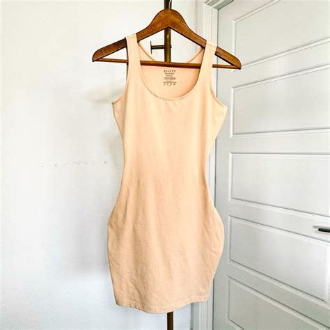 Spanx Assets Red Hot Label Nude Body Shapewear Slip D Gem