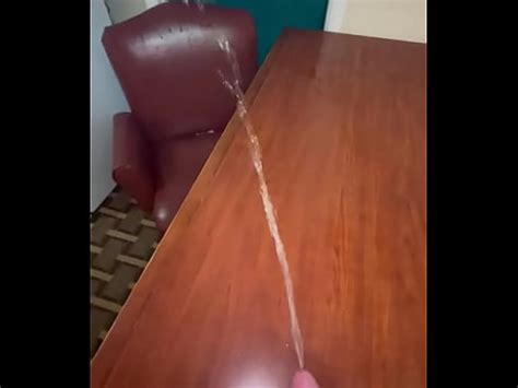 Pissing In Hotel XVIDEOS