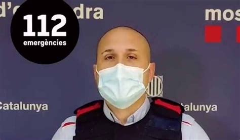 Los Mossos Detienen A Un Presunto Maltratador Gracias Al Gesto Con La Mano De Su Pareja