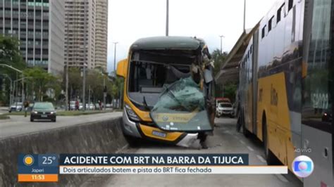 V Deo Acidente Brt Na Barra Da Tijuca Rj G