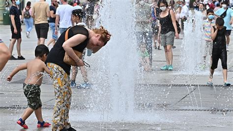 Previsioni Meteo Preparatevi Al Caldo L Esperto Italia Divisa In