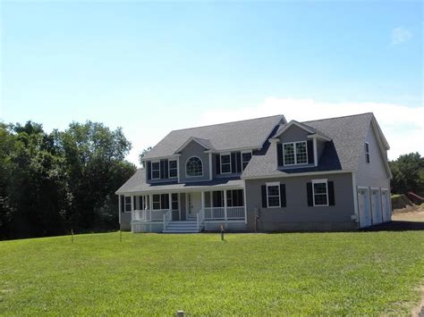 Chester, NH Real Estate - Chester Homes for Sale | realtor.com®