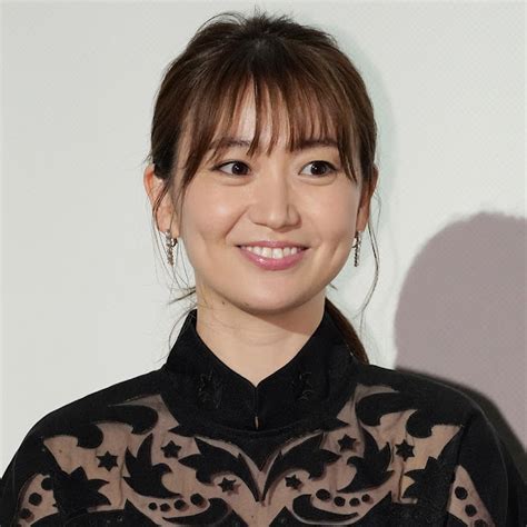 大島優子、『七人の秘書』メンバーとのお揃い服shotに反響「可愛い！」「手足長い」 2022年10月8日 エキサイトニュース