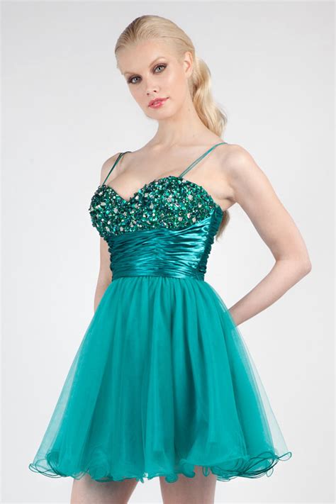 Mini Robe De Cocktail Tutu Verte Orné De Strass Avec Bretelle Fine