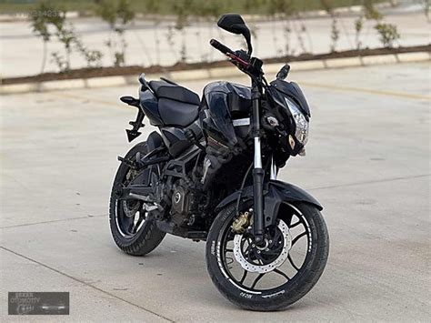 Bajaj Pulsar NS Model Naked Roadster Motor Motosiklet Mağazasından İkinci El