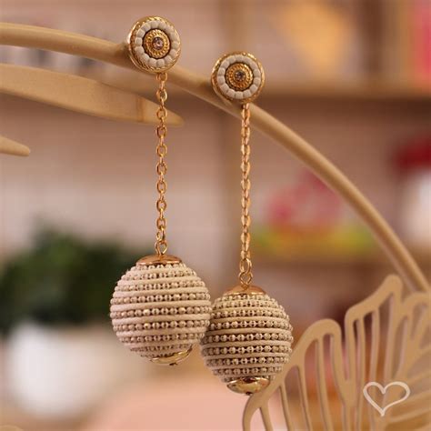 BRINCO BOLA FIO NUDE MARIA CLARA Dourado