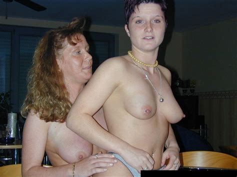 Amateur Milf Lesbian Lingerie Milf X Porn Pic