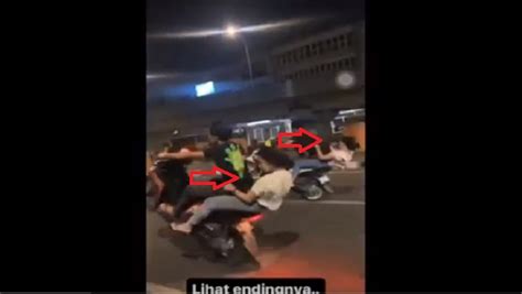 Viral Aksi Freestyle 2 Motor Bonceng Gadis Hingga Kepala Nyaris Sentuh