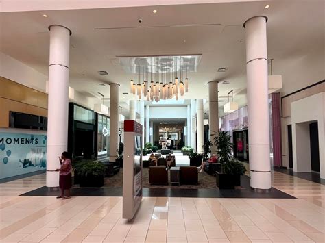Farewell to a Time Capsule: Photos Of An Empty Monmouth Mall