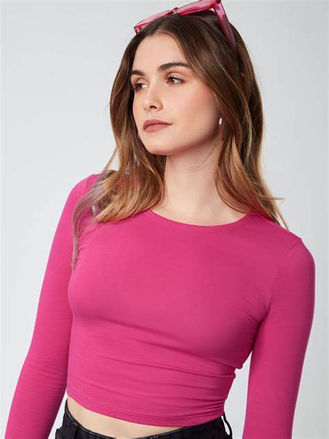 Buy Solids Hot Pink Cropped Fit Womens Cropped Tops Online At The Souled Store