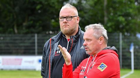 Fu Ball Oberliga Sv Rugenbergen Verliert Wieder Beim Hsv Iii Shz