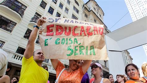 Fotos Professores Da Rede Municipal De SP Protestam Em Frente Ao